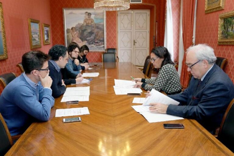 Alacant estudia la possibilitat de demanar una Oficina Regional de Representació de la Comissió Europea