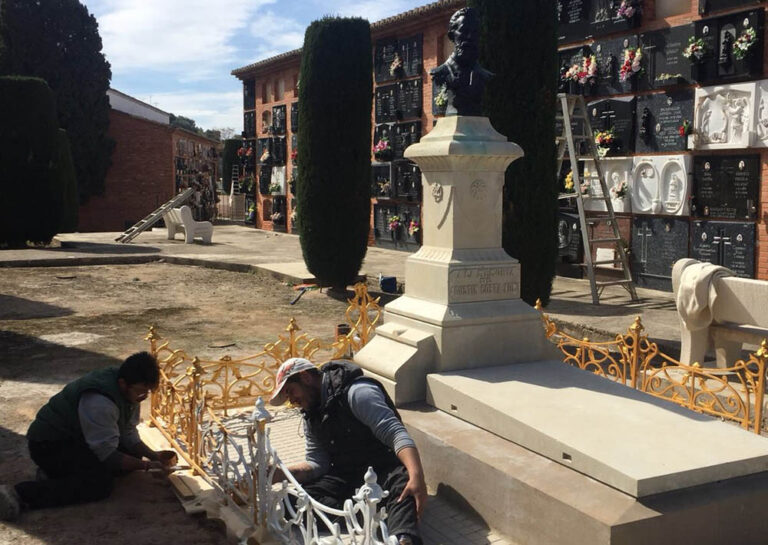 Cullera restaura el mausoleu del lliurepensador laïcista Agustí Costa