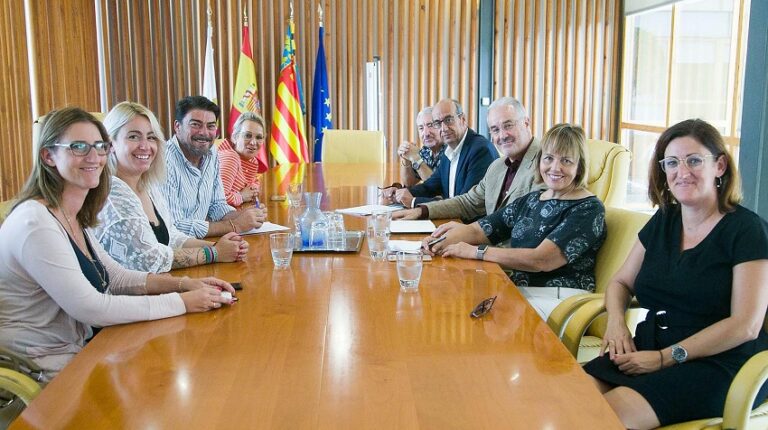 La nova Associació de Restaurants d’Alacant vol implicar l’Ajuntament en la seua cerca de l’excel·lència gastronòmica