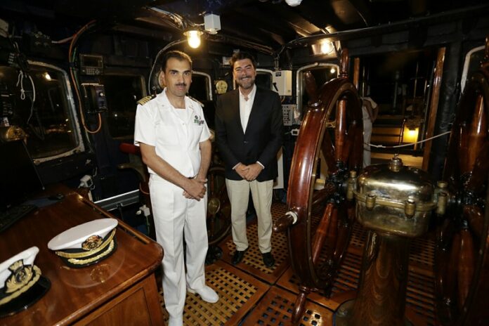 alcalde-alacant-vaixell-escola-italia