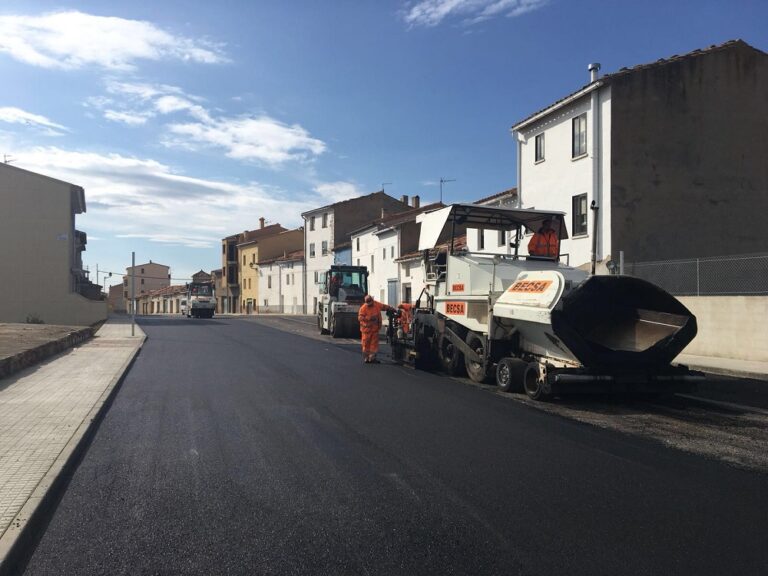 Finalitza l’asfaltat del Miralles del Carro de Vilafranca del Cid
