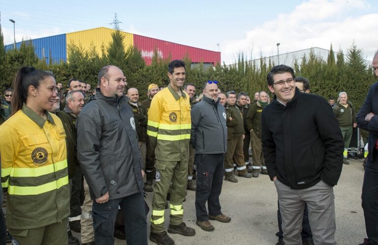 El president de la Diputació de Valencia anuncia la contractació dels primers brigadistes a través de processos reglats