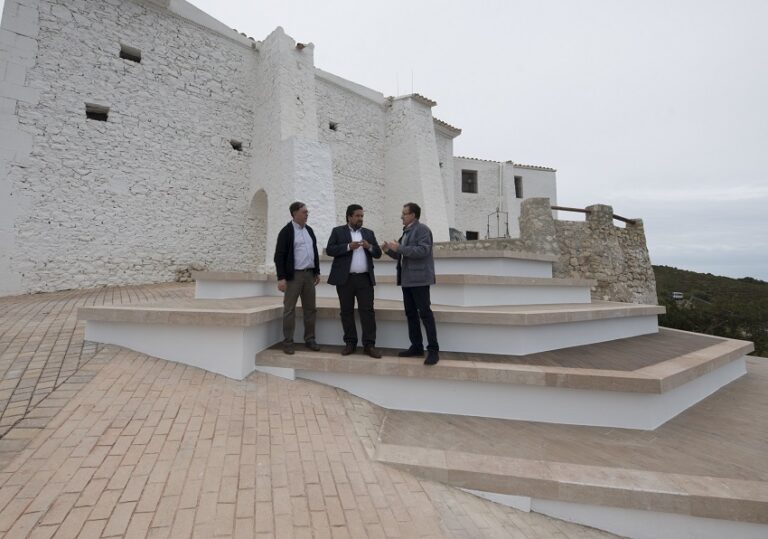 Moliner activarà el dilluns 10 milions d’euros com a part de la major inversió històrica de la Diputació als pobles