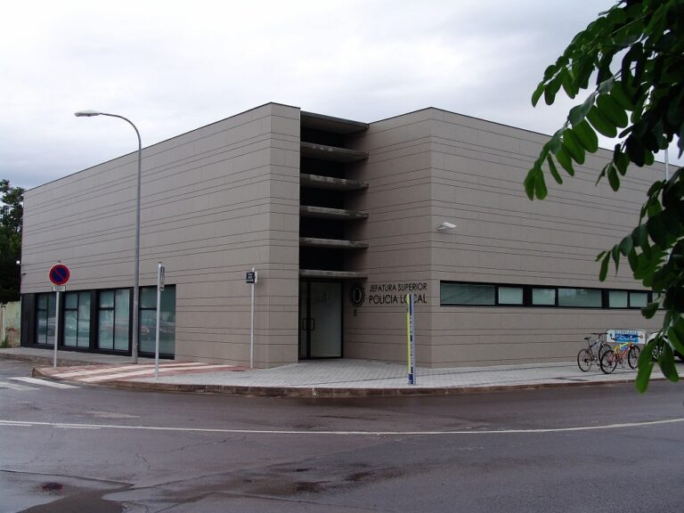 La Policia Local de Borriana deté dos persones per presumpte delicte contra el patrimoni