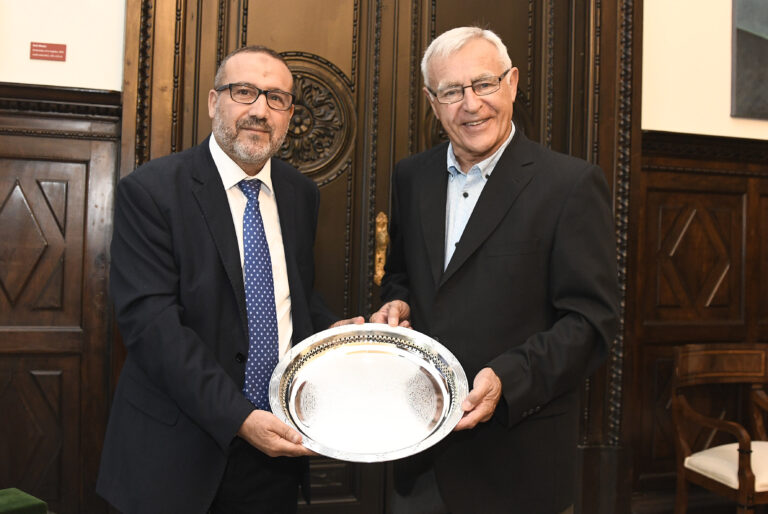 Joan Ribó reb a l’alcalde de Tànger