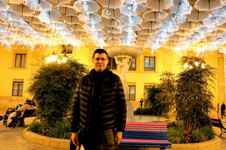 El projecte ‘Umbrella Sky’ arriba a Castelló com a aposta per la dinamització comercial nadalenca