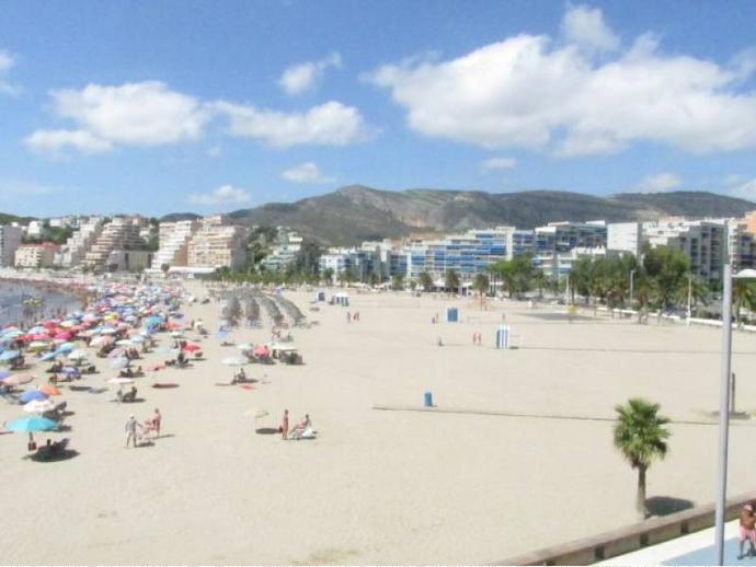 Sis platges de Benicàssim, Orpesa del Mar i Cabanes, tancades al bany per contaminació