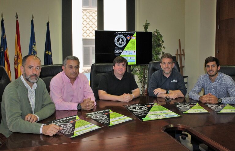 Les platges de Borriana acullen este diumenge el primer Open SUP amb els i les millors esportistes de Paddle Surf