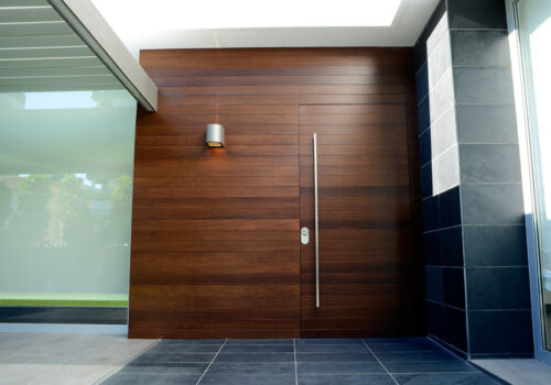 puerta-madera-500x350-1