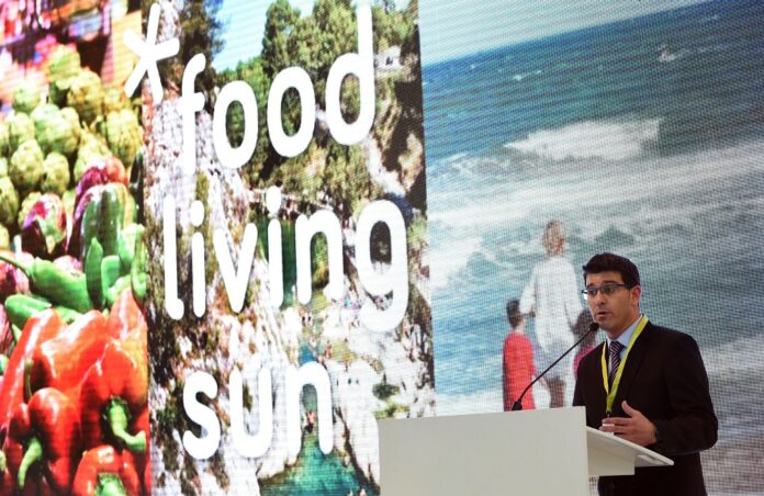 roda-premsa-valencia-fitur