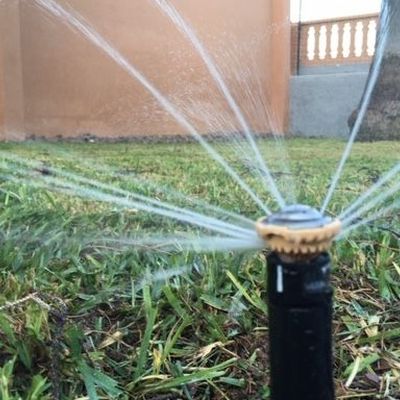 Instalación de sistemas de riego