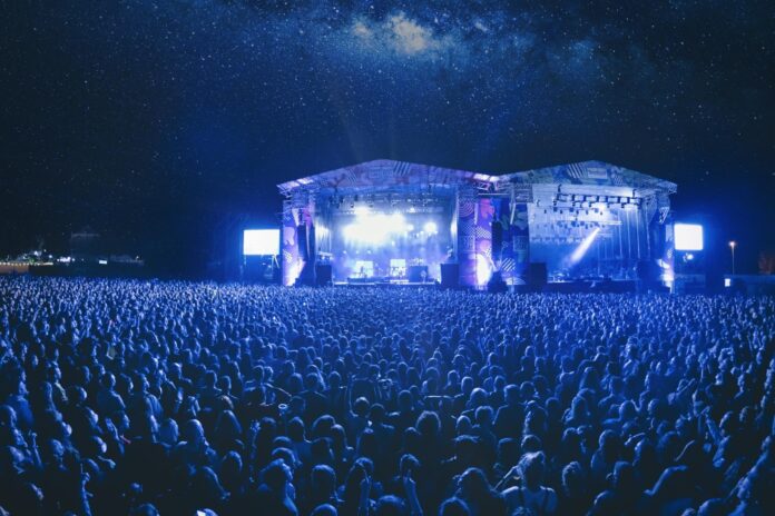 Sansan-2025 El Sansan Festival, el primer gran festival del año y el evento que marca el inicio de la temporada festivalera en España, ha desvelado los horarios de su esperada edición 2025. Del 17 al 19 de abril